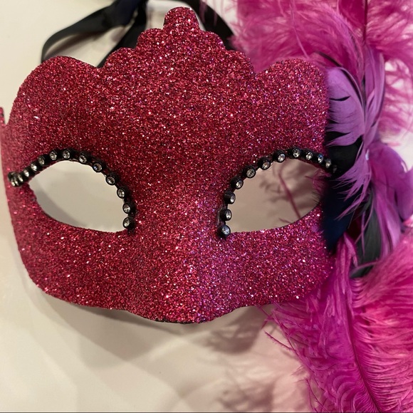 NWOT Women's Venetian Style Masquerade Mask - Picture 2 of 8